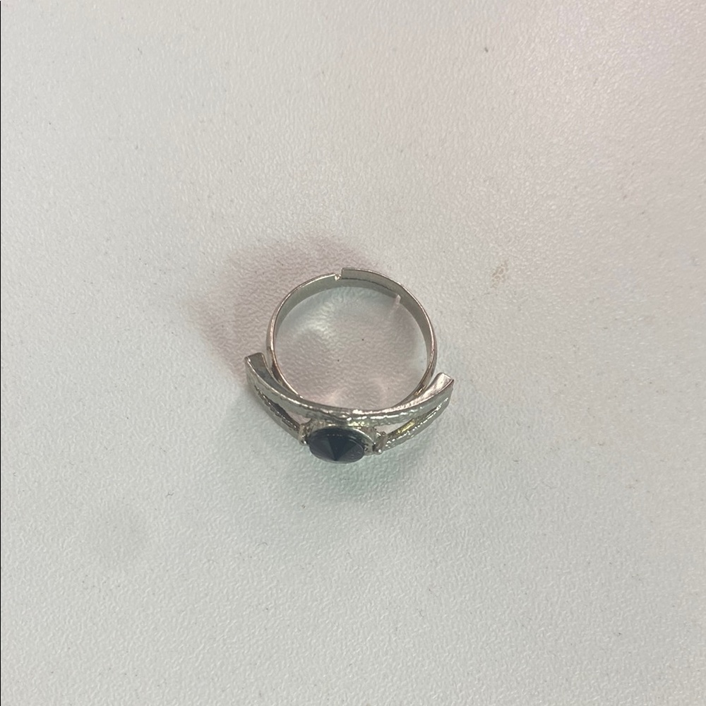 Elegant Silver and Black Ring